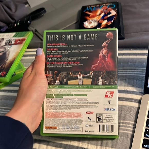 NBA 17 Xbox 360 Game NEW - Picture 3 of 3